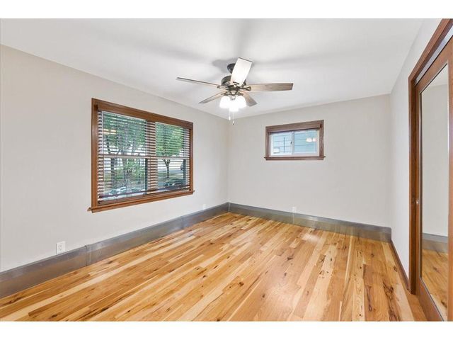 401 Ridgewood Avenue 104, Minneapolis, MN 55403