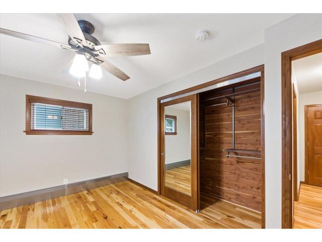 401 Ridgewood Avenue 104, Minneapolis, MN 55403