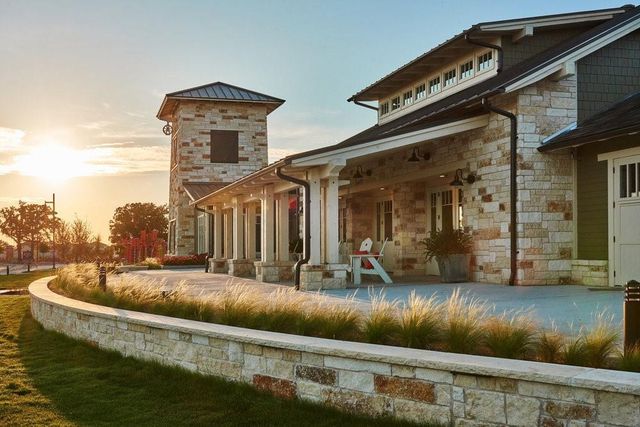 273 La Dera DR, Liberty Hill, TX 78642