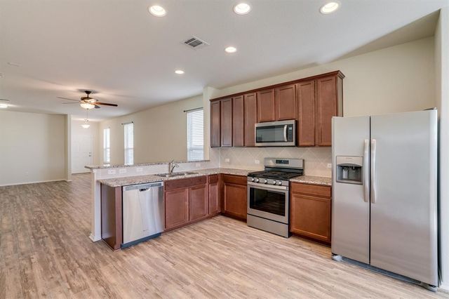 273 La Dera DR, Liberty Hill, TX 78642