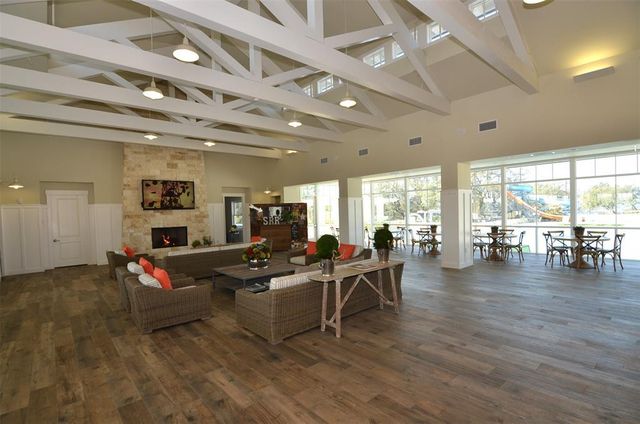 273 La Dera DR, Liberty Hill, TX 78642