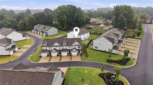 2 Stardust Trail, Greensboro, NC 27455