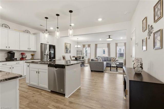 2 Stardust Trail, Greensboro, NC 27455