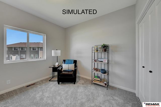 821 Regiment Road, Lincoln, NE 68527