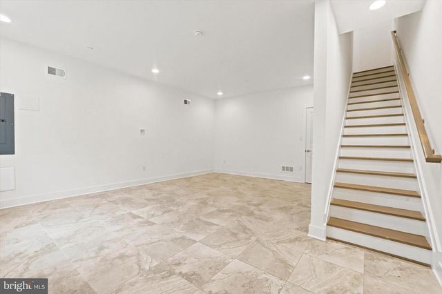 1420 S HOWARD ST, Philadelphia, PA 19147
