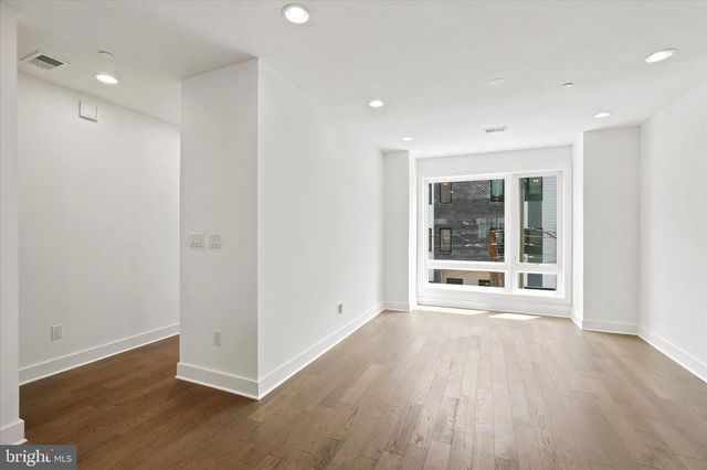 1420 S HOWARD ST, Philadelphia, PA 19147