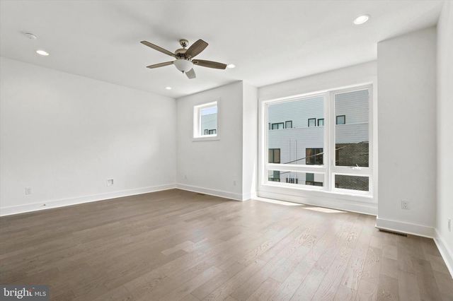 1420 S HOWARD ST, Philadelphia, PA 19147