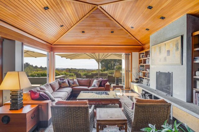 1080 Larsen Road, Aptos, CA 95003