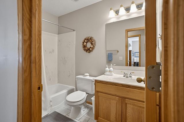 14421 Raven Court NE, Prior Lake, MN 55372