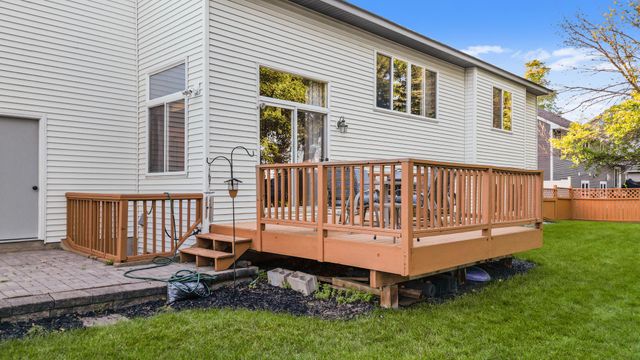 14421 Raven Court NE, Prior Lake, MN 55372
