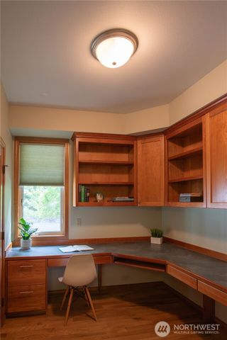 975 E Simmons Road, Port Angeles, WA 98362