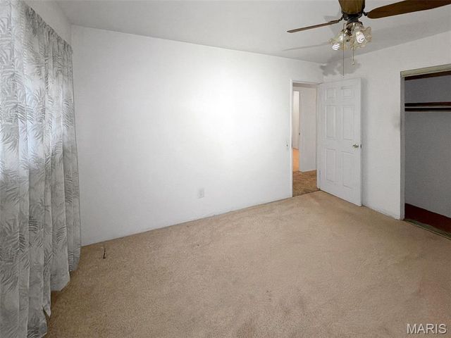 2325 Pheasant Drive, St Louis, MO 63031