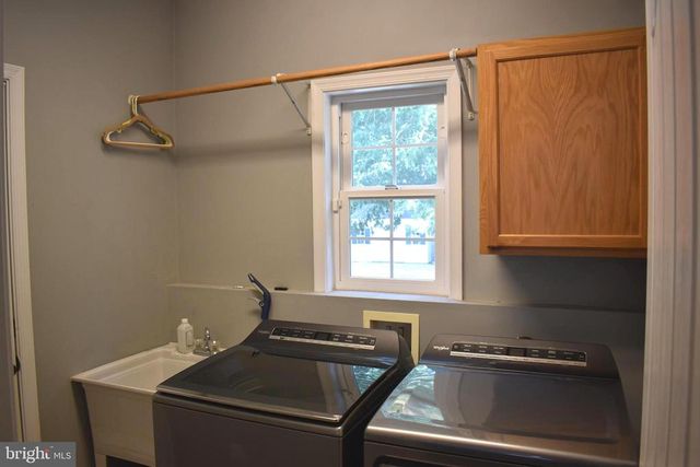 4016 DERBYSHIRE LN, Fredericksburg, VA 22408