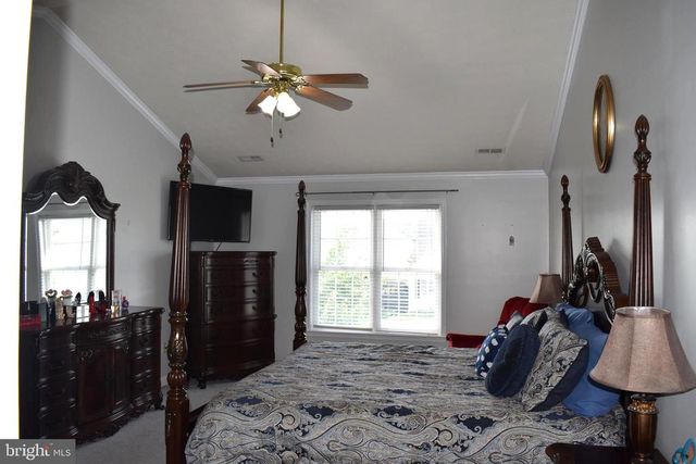4016 DERBYSHIRE LN, Fredericksburg, VA 22408