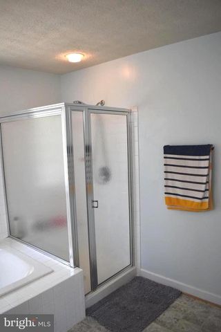 4016 DERBYSHIRE LN, Fredericksburg, VA 22408