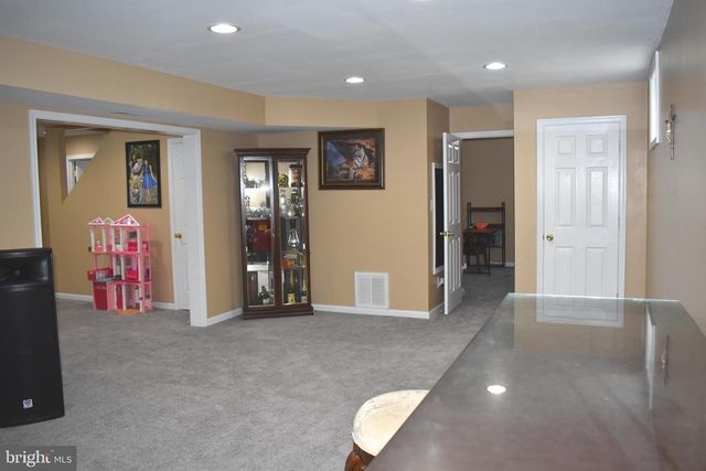 4016 DERBYSHIRE LN, Fredericksburg, VA 22408