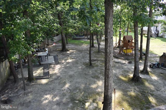 4016 DERBYSHIRE LN, Fredericksburg, VA 22408