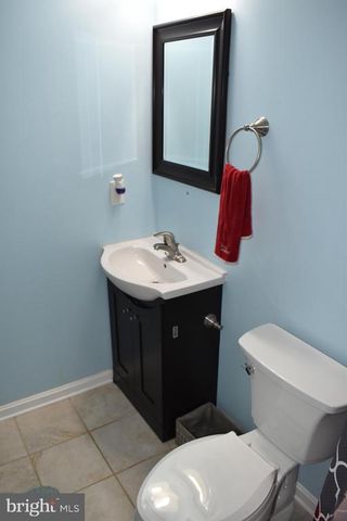 4016 DERBYSHIRE LN, Fredericksburg, VA 22408