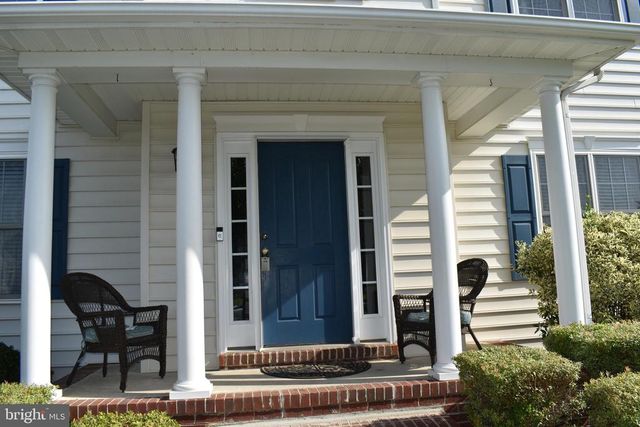 4016 DERBYSHIRE LN, Fredericksburg, VA 22408