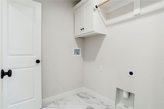 16965 S Brentwood Street, Olathe, KS 66062