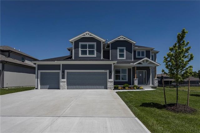 16965 S Brentwood Street, Olathe, KS 66062