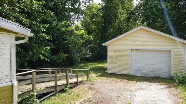 1024 W 54th Street, Ashtabula, OH 44004