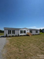 857 Henry Jenkins Road 10f, Mooresboro, NC 28114