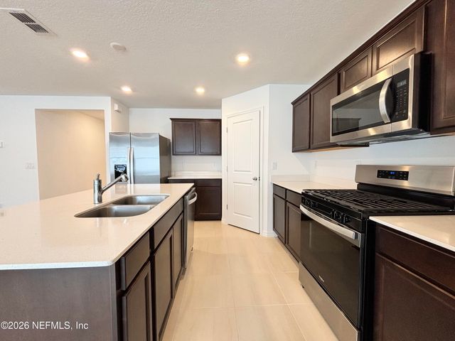5597 BULLSEYE Circle, Jacksonville, FL 32244