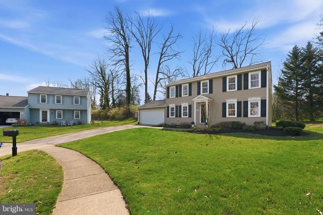 7803 FIELDCREST CT, Falls Church, VA 22042