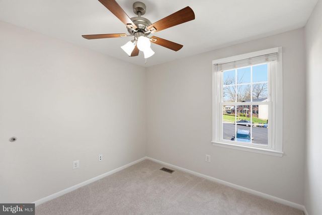7803 FIELDCREST CT, Falls Church, VA 22042