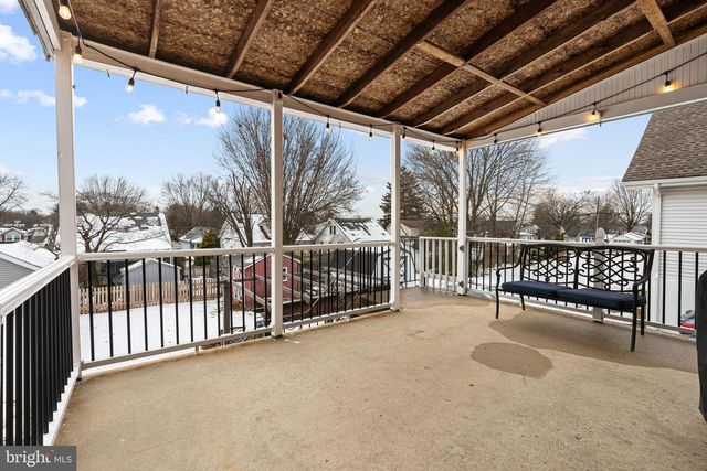 306 KREWSON TER, Willow Grove, PA 19090