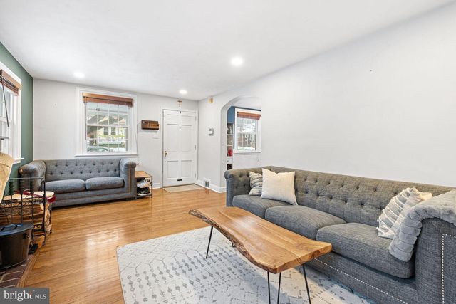 306 KREWSON TER, Willow Grove, PA 19090