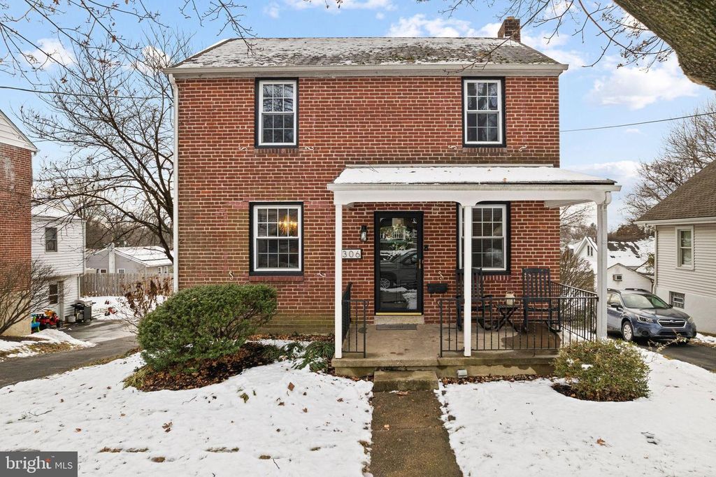 306 KREWSON TER, Willow Grove, PA 19090