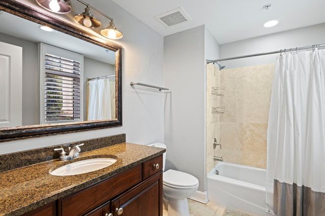 400 Kelly Plantation Drive 303, Destin, FL 32541