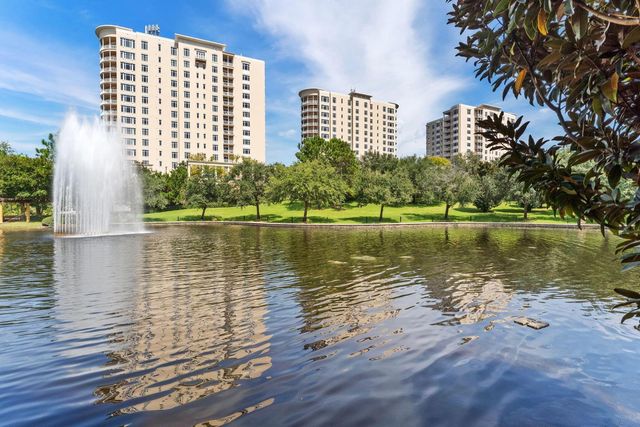 400 Kelly Plantation Drive 303, Destin, FL 32541