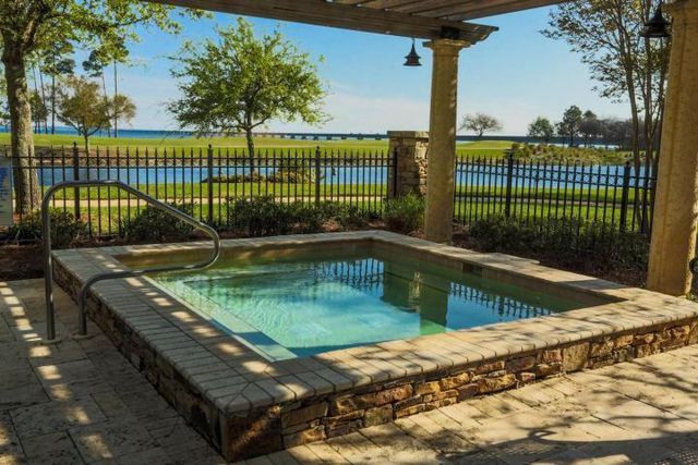 400 Kelly Plantation Drive 303, Destin, FL 32541