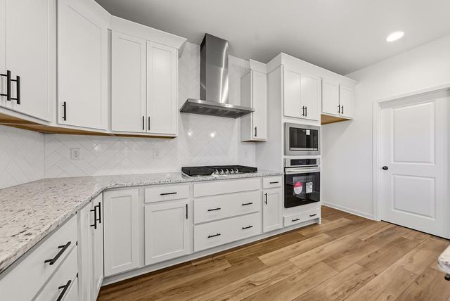 1465 Academy Drive, Auburn, AL 36830