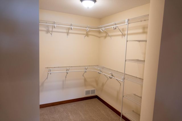 2065 Michael Lane, River Falls, WI 54022