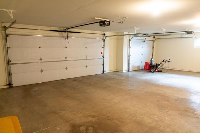 2065 Michael Lane, River Falls, WI 54022