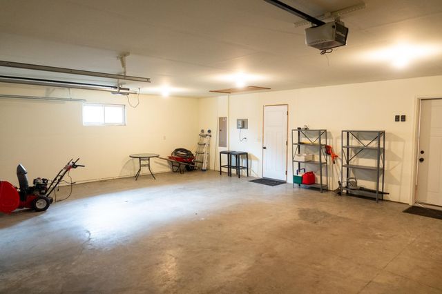 2065 Michael Lane, River Falls, WI 54022