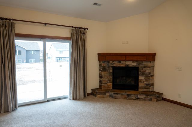 2065 Michael Lane, River Falls, WI 54022