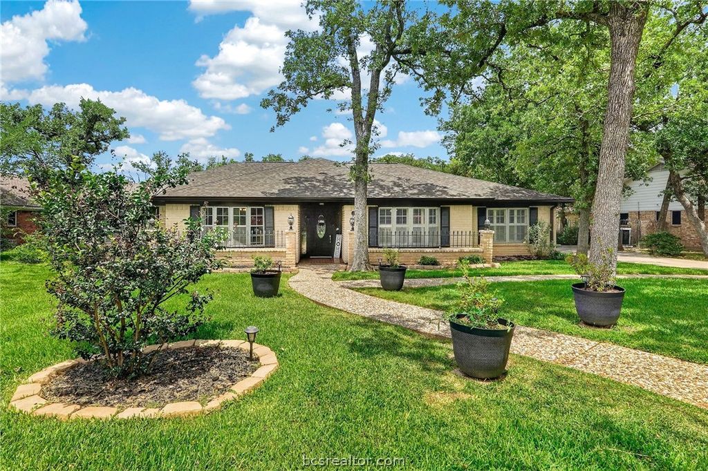 1022 Rose Circle, College Station, TX 77840 — exterior