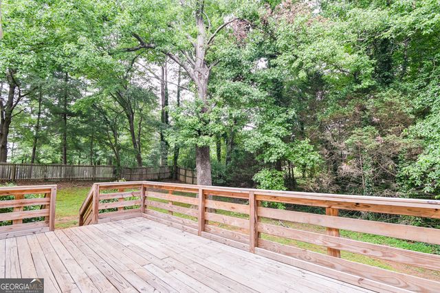 4964 Oak Leaf Terrace, Stone Mountain, GA 30087