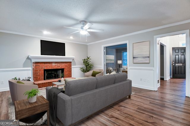 4964 Oak Leaf Terrace, Stone Mountain, GA 30087