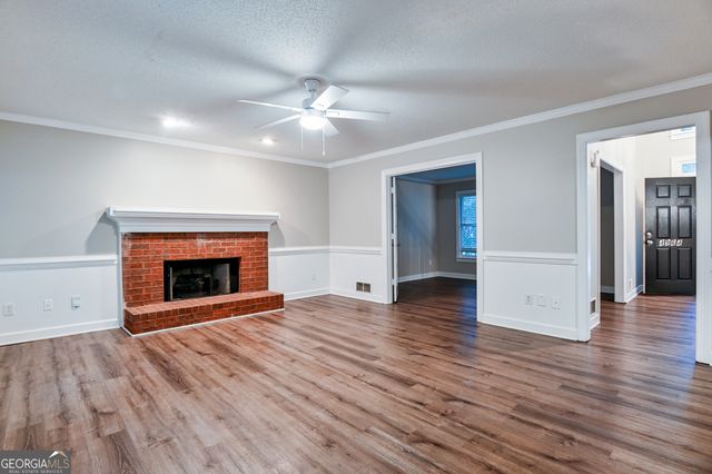 4964 Oak Leaf Terrace, Stone Mountain, GA 30087