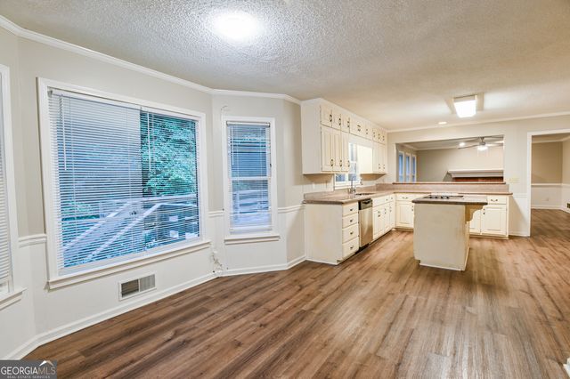 4964 Oak Leaf Terrace, Stone Mountain, GA 30087