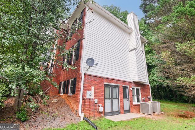 4964 Oak Leaf Terrace, Stone Mountain, GA 30087