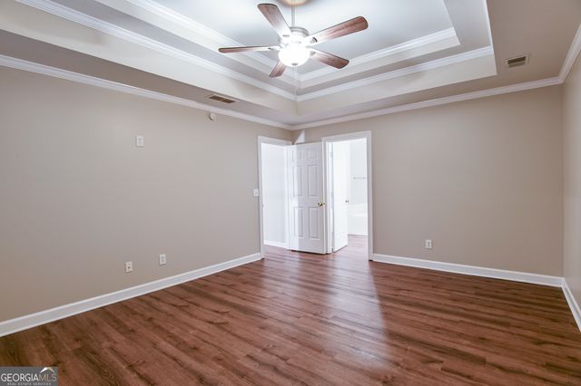4964 Oak Leaf Terrace, Stone Mountain, GA 30087