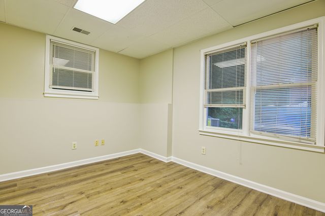 4964 Oak Leaf Terrace, Stone Mountain, GA 30087