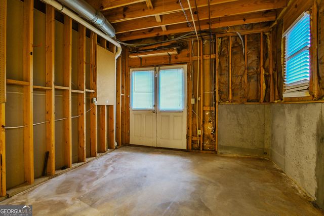 4964 Oak Leaf Terrace, Stone Mountain, GA 30087